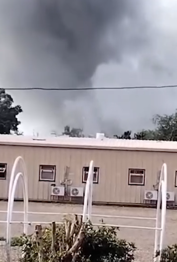 بالفيديو.. قصف يستهدف مقر طبابة الحشد الشعبي في قاعدة الحبانية