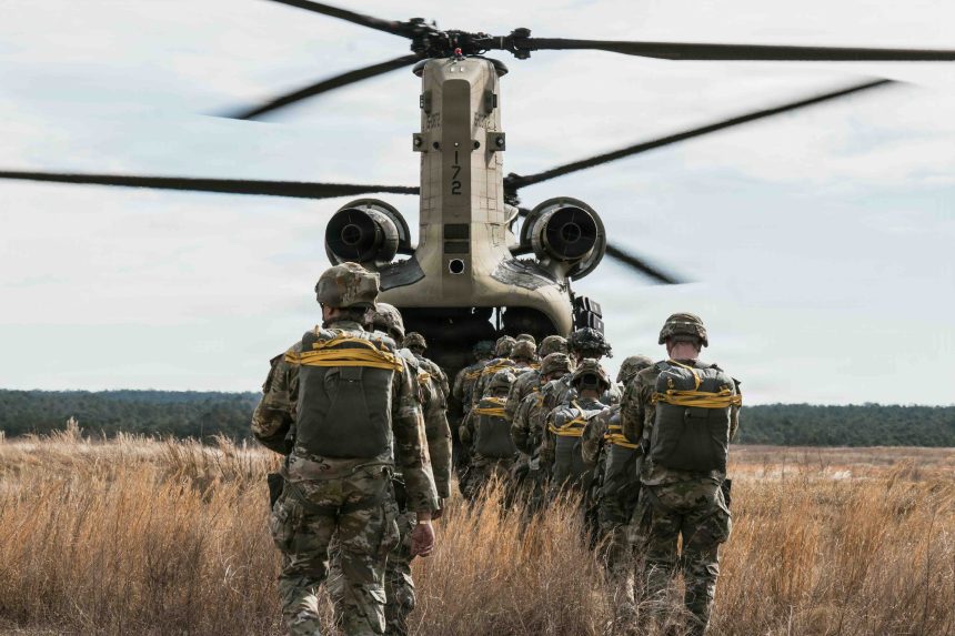 البنتاغون يدرس إرسال 10 آلاف جندي إضافي إلى الشرق الأوسط