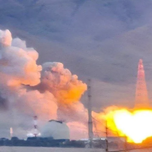 ‏وكالة فارس: إسرائيل استهدفت مفاعل آراك الإيراني لأبحاث الماء الثقيل