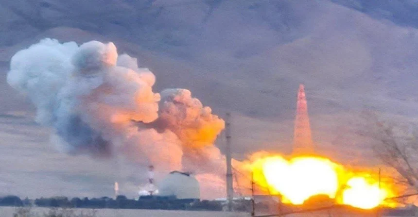 وكالة فارس: إسرائيل استهدفت مفاعل آراك الإيراني لأبحاث الماء الثقيل