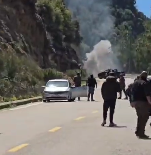 استشهاد وإصابة عدد من الصحفيين بغارة إسرائيلية على طريق كفرحونة جزين جنوب لبنان