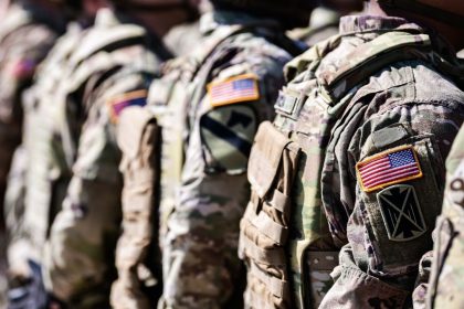 الجيش الامريكي ينفي مقتل 500 من جنوده بقصف ايراني في دبي