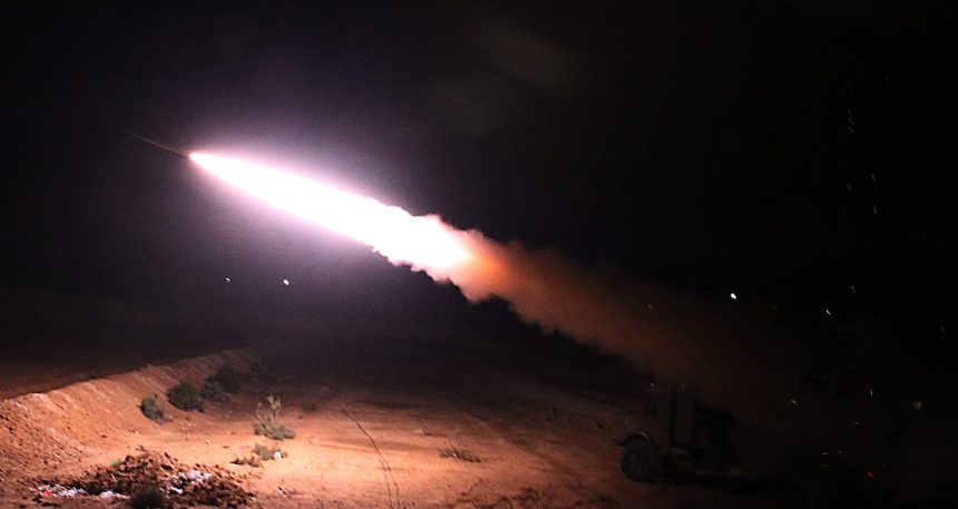 فصائل المقاومة تعلن تنفيذ 41 عملية ضد القواعد الامريكية في العراق والمنطقة