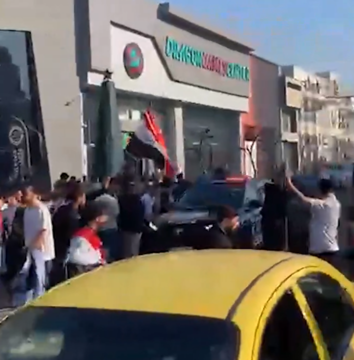 بالفيديو.. الموصليون يحتفلون بالتأهل التاريخي لمنتخبنا الوطني إلى المونديال