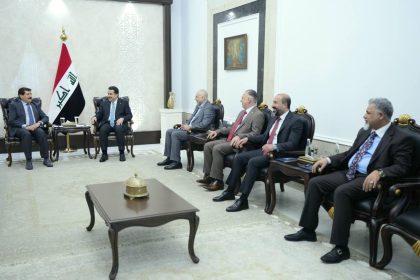 السوداني ووفد الديمقراطي الكردستاني يؤكدان أهمية استمرار المشاورات والسعي الحثيث نحو إكمال الاستحقاقات الدستورية