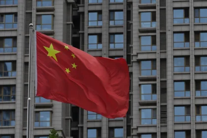 بعد خطاب ترامب.. الصين تحث جميع الأطراف على وقف الحرب في إيران