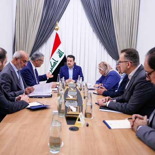 برئاسة السوداني.. اجتماع يناقش الأطر القانونية لإقرار التسوية النهائية مع شركة "لوك اويل" الروسية