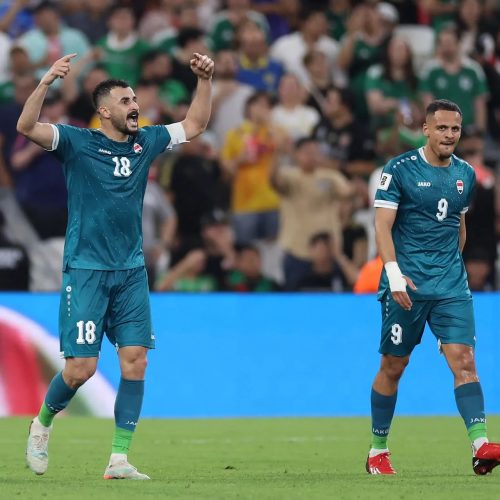 عبر حافلة مكشوفة.. استقبال شعبي للاعبي المنتخب الوطني في بغداد صباح يوم غد