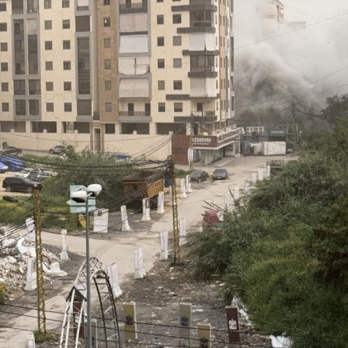 غارات إسرائيلية على ضاحية بيروت وتهديد بقصف جسرين