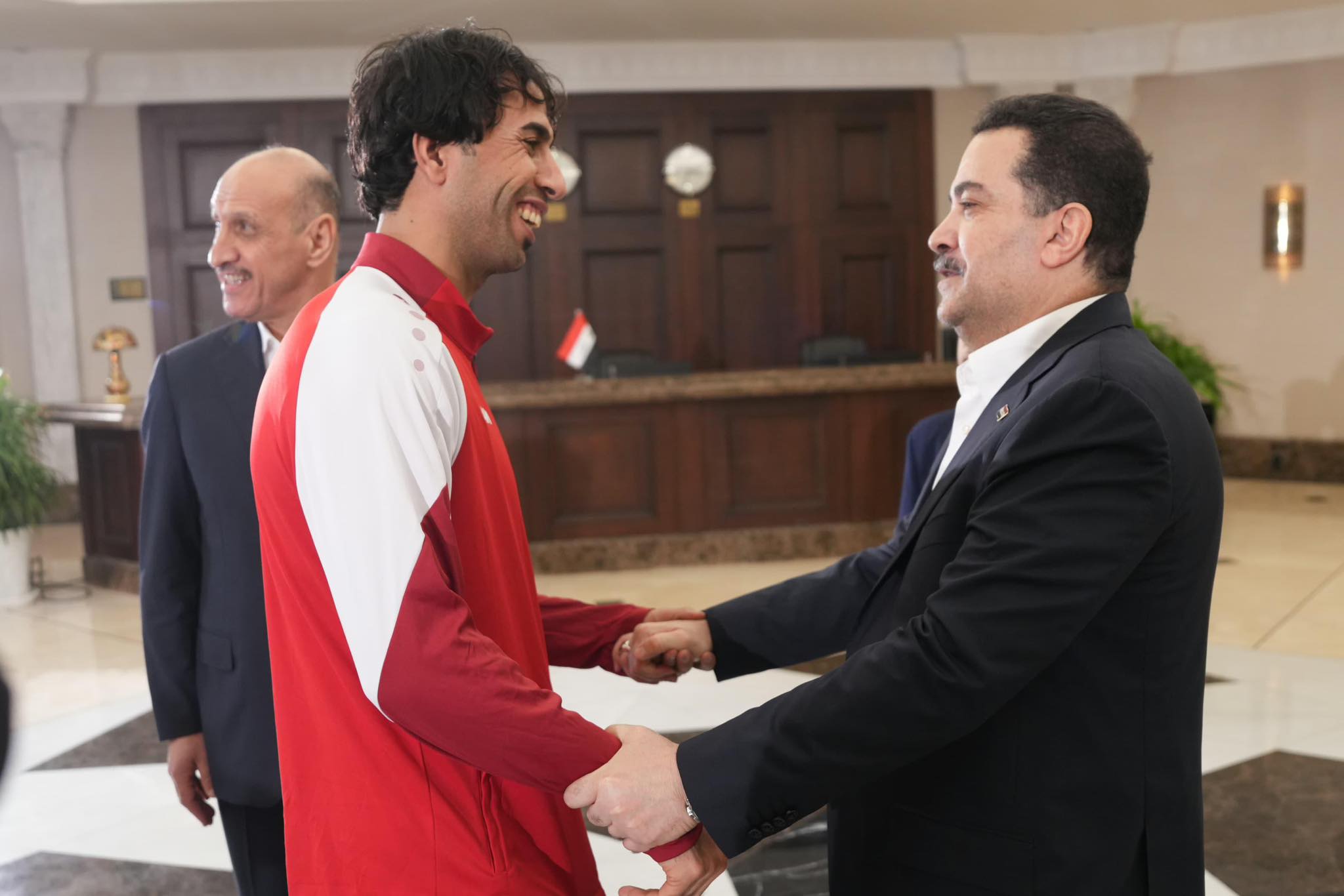 السوداني يستقبل لاعبي المنتخب الوطني الكروي