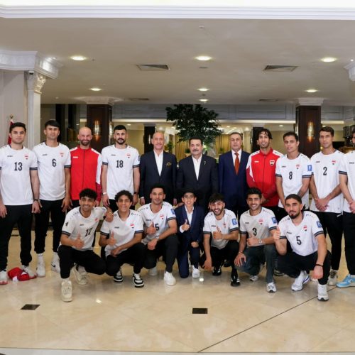 السوداني يستقبل لاعبي المنتخب الوطني الكروي