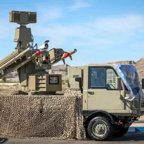 قائد الدفاع الجوي الإيراني: نستخدم معدات جديدة لمطاردة طائرات العدو