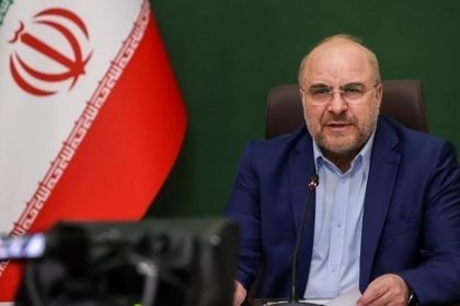 رئيس البرلمان الإيراني يلمح لهجمات على باب المندب