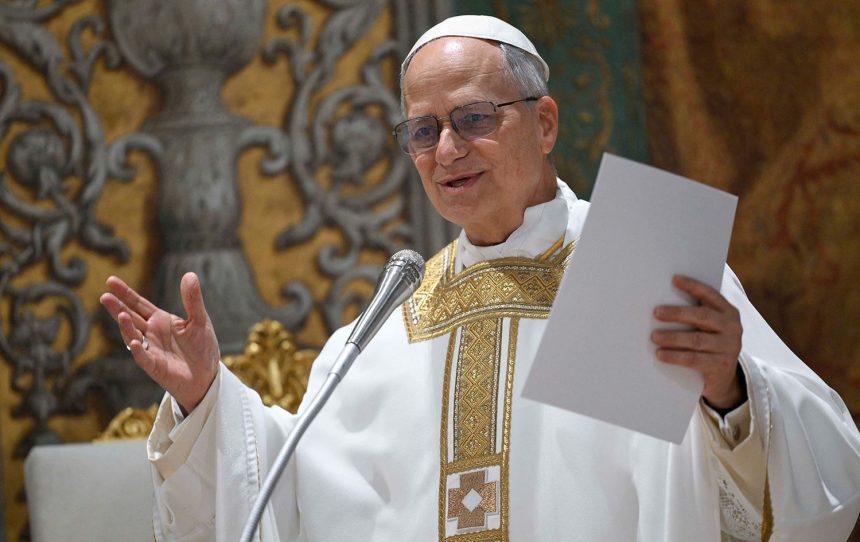 بابا الفاتيكان: فليضع من لديهم أسلحة أسلحتهم ودعونا نتخلى عن كل رغبة في الصراع