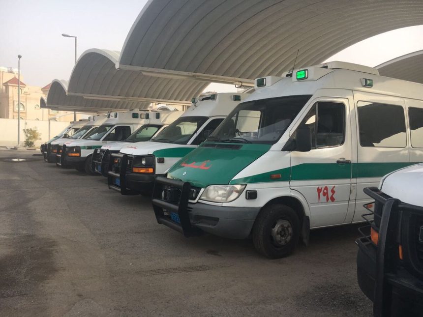 الصحة الكويتية: إصابة 6 أشخاص إثر سقوط شظايا صاروخية بمنطقة سكنية