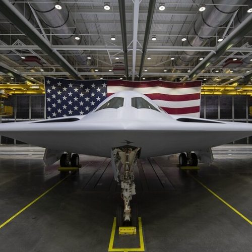 الجيش الأمريكي ينشر صورة للقاذفة B-2 ويعلق: "تمهيدا للمهمة"