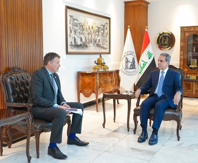 رئيس مجلس القضاء الأعلى يبحث مع وفد أممي عدداً من القضايا التي تتعلق بشؤون اللاجئين والنازحين