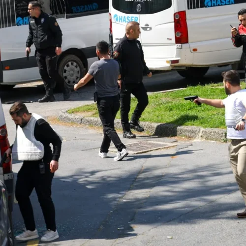 رويترز: إطلاق نار قرب القنصلية الإسرائيلية في اسطنبول