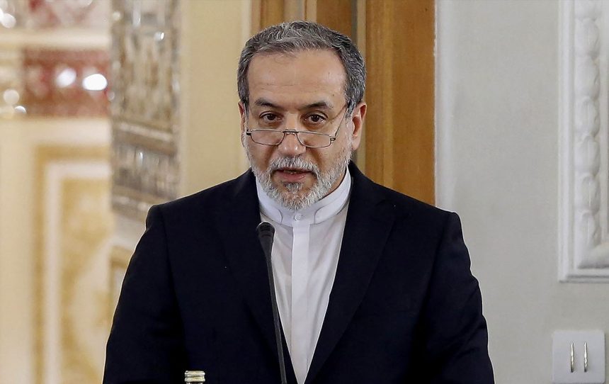 عراقجي: على الولايات المتحدة أن تختار بين وقف إطلاق النار أو استمرار الحرب عبر إسرائيل