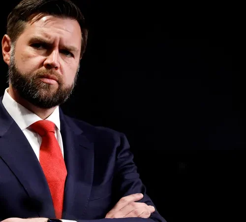 نائب ترامب: على الإيرانيين أن يأتوا الى المفاوضات بجدية