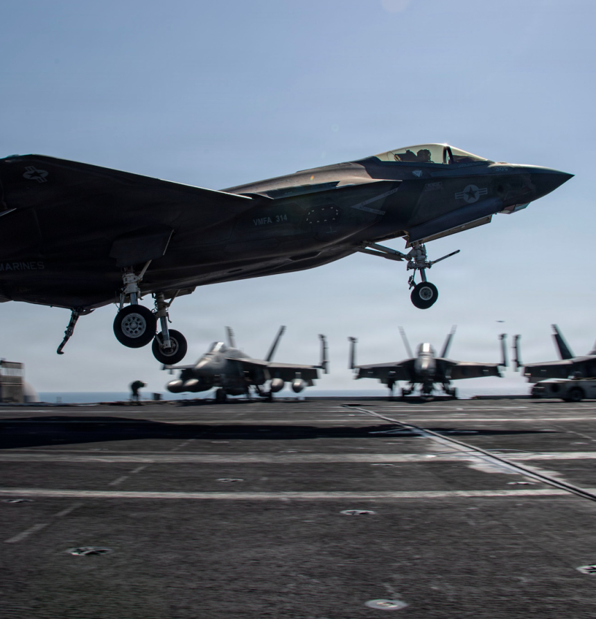 القيادة المركزية الأمريكية: قواتنا لا تزال بالشرق الأوسط في حالة يقظة وعلى أهبة الاستعداد