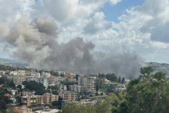 الدفاع المدني اللبناني: 10 شهداء من جهاز أمن الدولة في استهداف إسرائيلي لسرايا النبطية الحكومي