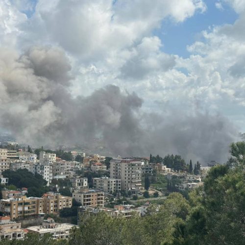 الدفاع المدني اللبناني: 10 شهداء من جهاز أمن الدولة في استهداف إسرائيلي لسرايا النبطية الحكومي