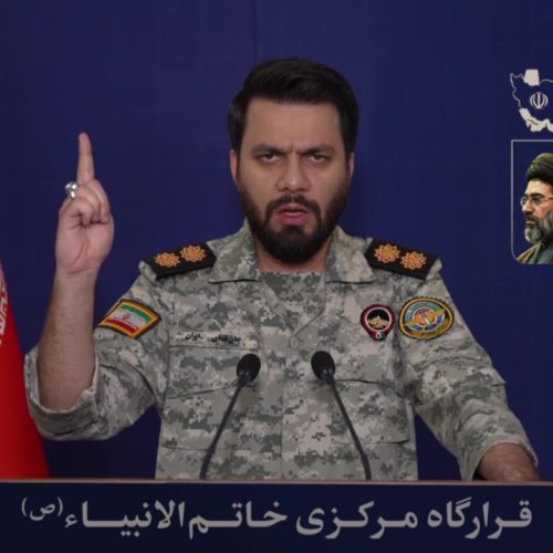 مقر خاتم الأنبياء الإيراني: سنرد بشكل مؤلم إذا استمر الهجوم على حزب الله والشعب اللبناني