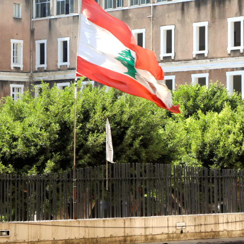 ‏الرئاسة اللبنانية: اتفقنا باتصالنا مع إسرائيل على الاجتماع الثلاثاء المقبل لمناقشة إعلان وقف النار