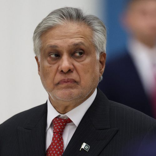 وزير الخارجية الباكستاني: نأمل في انخراط أميركا وإيران بشكل بناء بمحادثات السلام