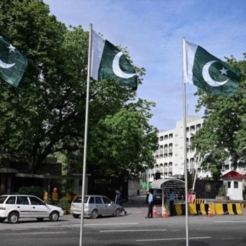 الوفد الأمريكي التفاوضي مع إيران يصل إلى إسلام آباد