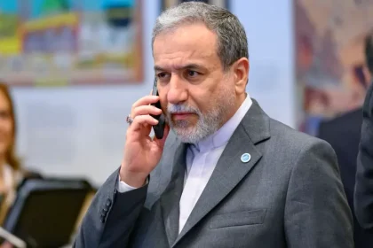 عراقجي: إيران تدخل المفاوضات وسط انعدام كامل للثقة بسبب عدم التزام واشنطن بعهودها وخيانتها للدبلوماسية