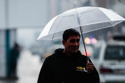 طقس العراق.. أمطار متوسطة الشدة وانخفاض في درجات الحرارة خلال الأيام المقبلة