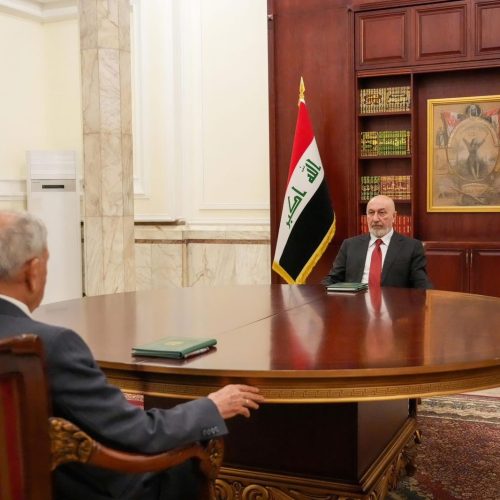 بالصور.. مراسم تسنم رئيس الجمهورية نزار آميدي لمنصبه