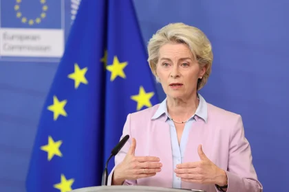 رئيسة المفوضية الأوروبية: لا استقرار بالشرق الأوسط ولبنان يشتعل