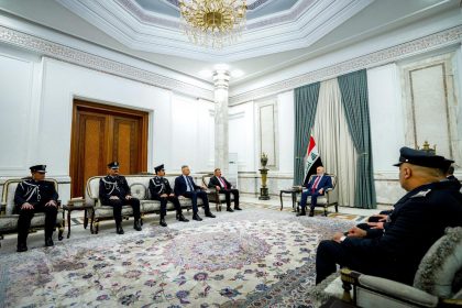 رئيس الجمهورية يؤكد أهمية تعزيز الأمن والاستقرار في البلاد ودعم جهود وزارة الداخلية