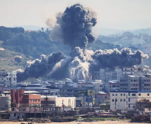 دعوة عاجلة لوقف القتال وتحذير من تفاقم أزمة إنسانية في لبنان