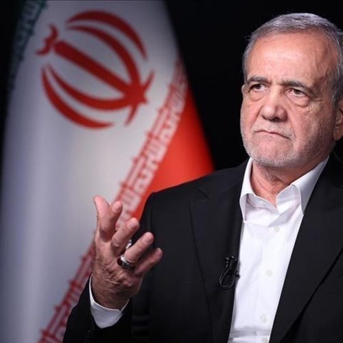 الرئيس الإيراني: لا نسعى إلى الحرب ومحاولات فرض الإرادة ستفشل