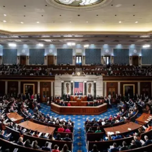 مجلس الشيوخ الأميركي يرفض تقييد صلاحيات ترامب في حرب إيران