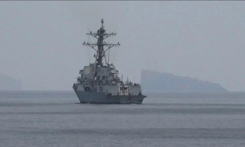 القيادة المركزية الأمريكية: نواصل فرض الحصار البحري على إيران وتسيير دوريات بالمياه الإقليمية