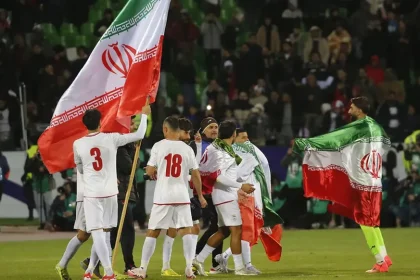 رئيس "الفيفا" يؤكد مشاركة إيران في كأس العالم 2026