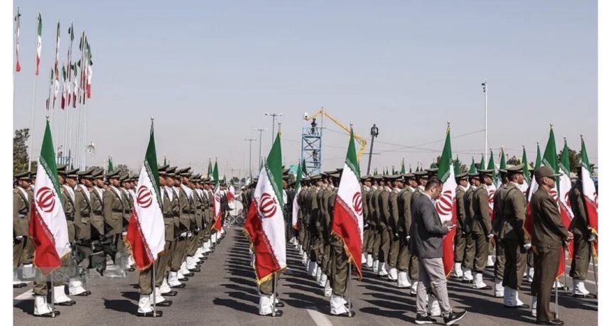 الجيش الإيراني: إذا حدث اعتداء بري فلن يبقى أحد من المعتدين على قيد الحياة