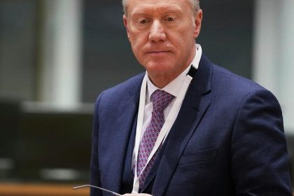 وزير الخارجية اللبناني: نسعى لوقف دائم لإطلاق النار