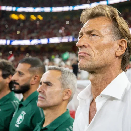 الاتحاد السعودي يبلغ رينارد بقرار إقالته ويعين دونيس بدلا عنه