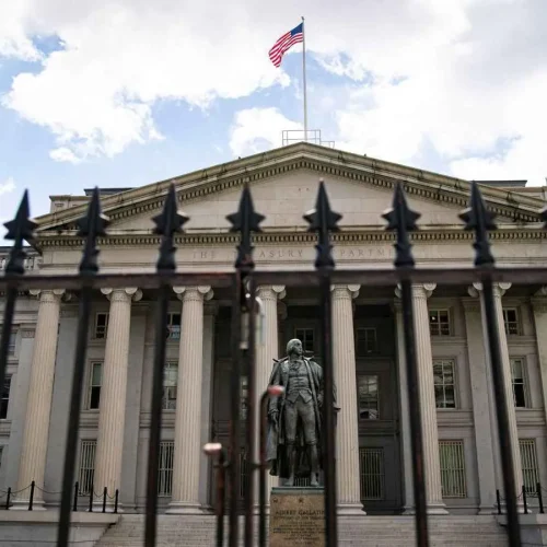 الخزانة الأمريكية: فرضنا عقوبات على قادة مليشيات عراقية مدعومة من إيران