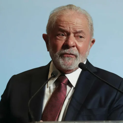 الرئيس البرازيلي يحذر من ظهور "هتلر جديد"