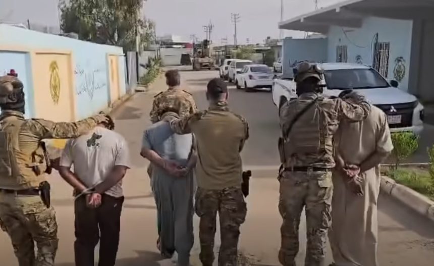 خلية الصقور الاستخبارية تطيح بـ3 متهمين بجريمة قتل أحد الاشخاص في محافظة الديوانية