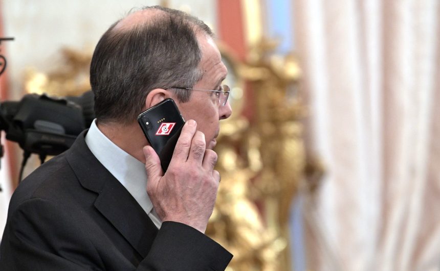 مباحثات روسية ايرانية.. لافروف يؤكد لعراقجي هاتفياً ضرورة الالتزام بالهدنة