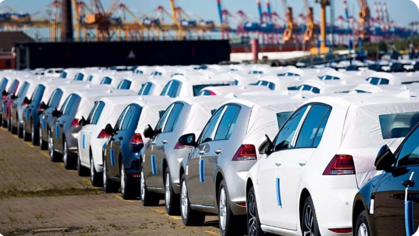 الجمارك تعلن المباشرة بإجراءات تسجيل السيارات المخالفة وفق القرار الجديد