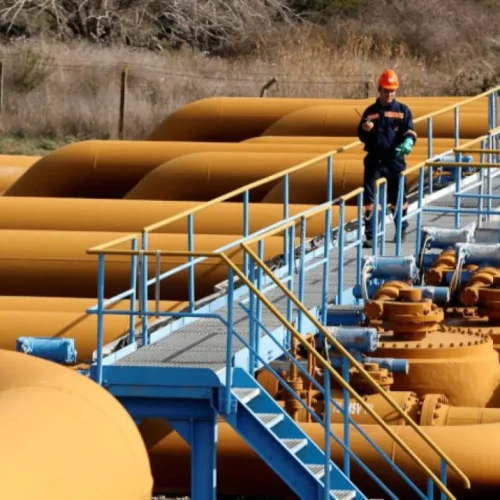 النفط: قرب بدء عملية التصدير عبر خط كركوك - فيشخابور